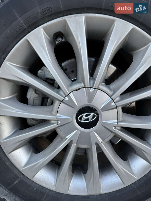 Седан Hyundai Sonata 2014 в Виннице