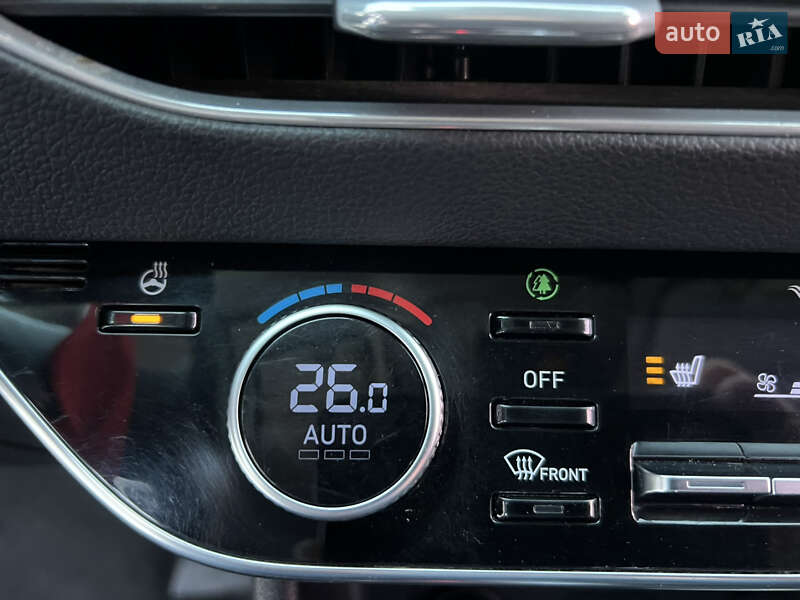 Седан Hyundai Sonata 2019 в Киеве