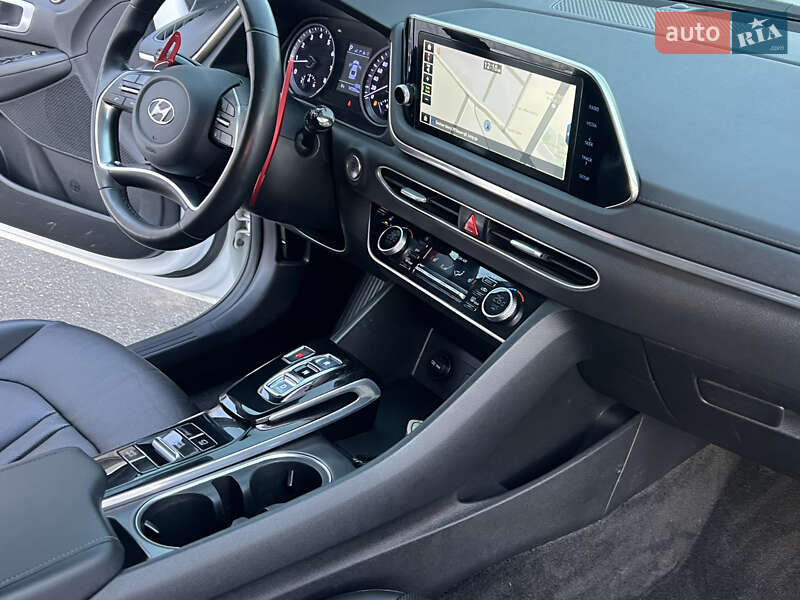 Седан Hyundai Sonata 2019 в Киеве