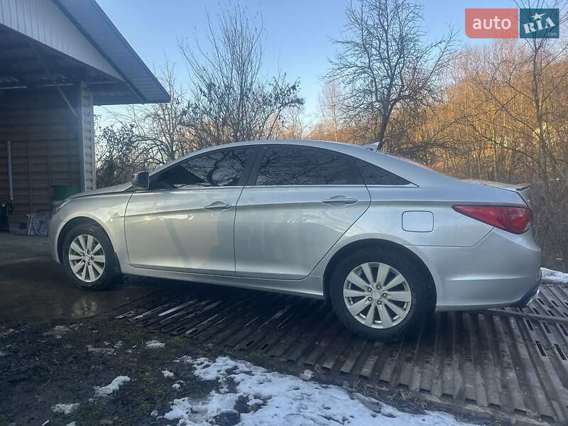Седан Hyundai Sonata 2013 в Черновцах фото 4 Седан Hyundai Sonata 2013 в Черновцах