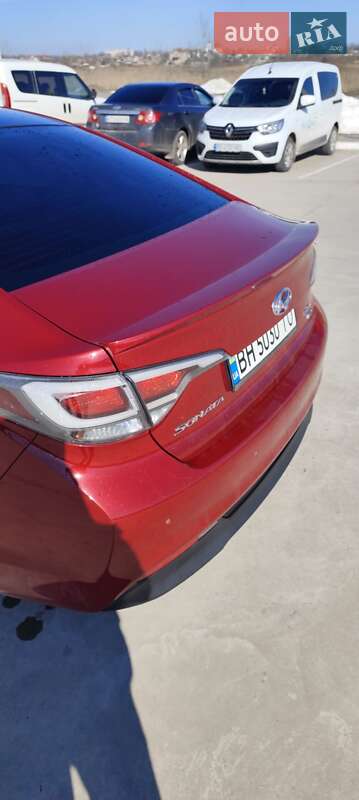 Седан Hyundai Sonata 2015 в Измаиле