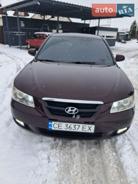 Седан Hyundai Sonata 2007 в Хотине