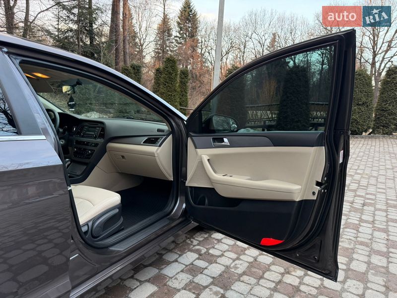 Седан Hyundai Sonata 2016 в Трускавце