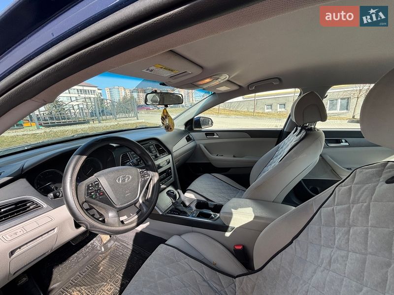 Седан Hyundai Sonata 2016 в Ивано-Франковске