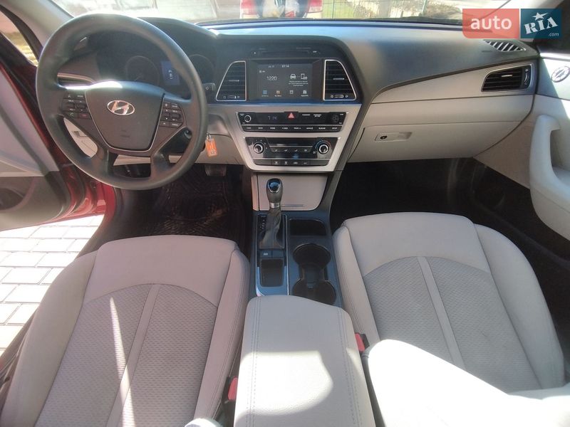 Седан Hyundai Sonata 2015 в Виннице