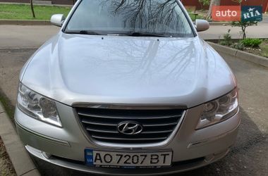 Седан Hyundai Sonata 2009 в Сваляве