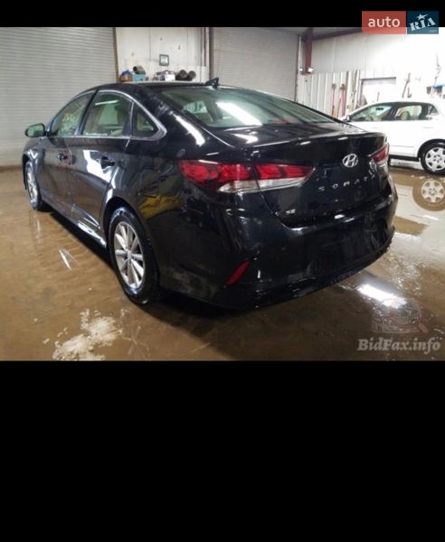 Седан Hyundai Sonata 2019 в Ивано-Франковске