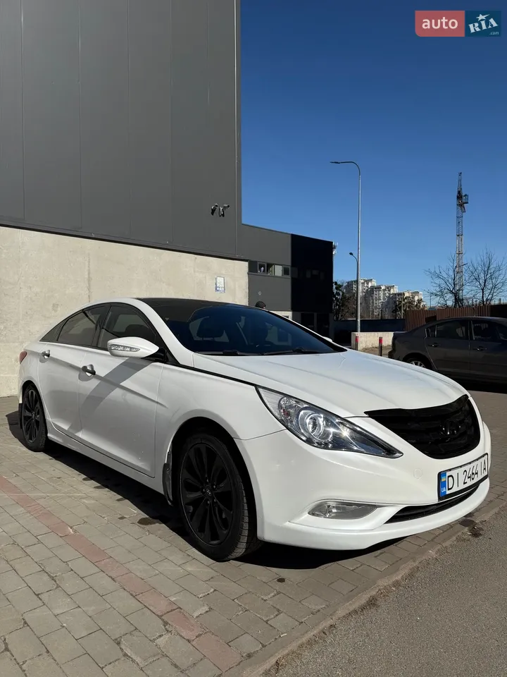 2010 Hyundai Sonata - мініатюра 14