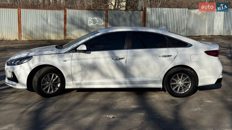 Седан Hyundai Sonata 2018 в Днепре