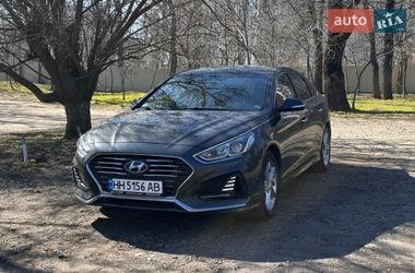 Седан Hyundai Sonata 2018 в Одессе