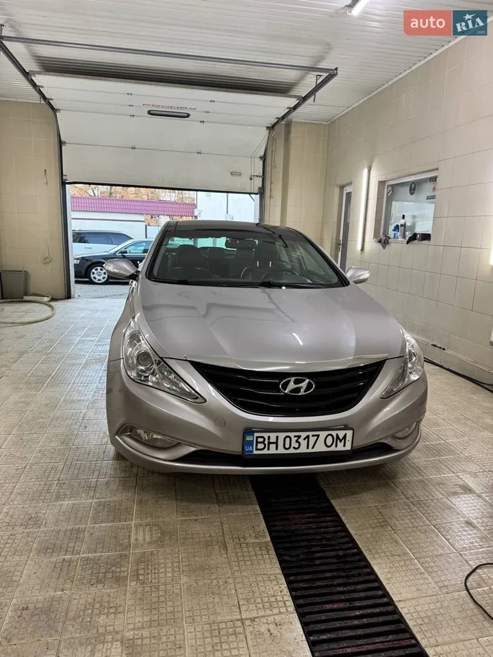 2010 Hyundai Sonata - мініатюра 15