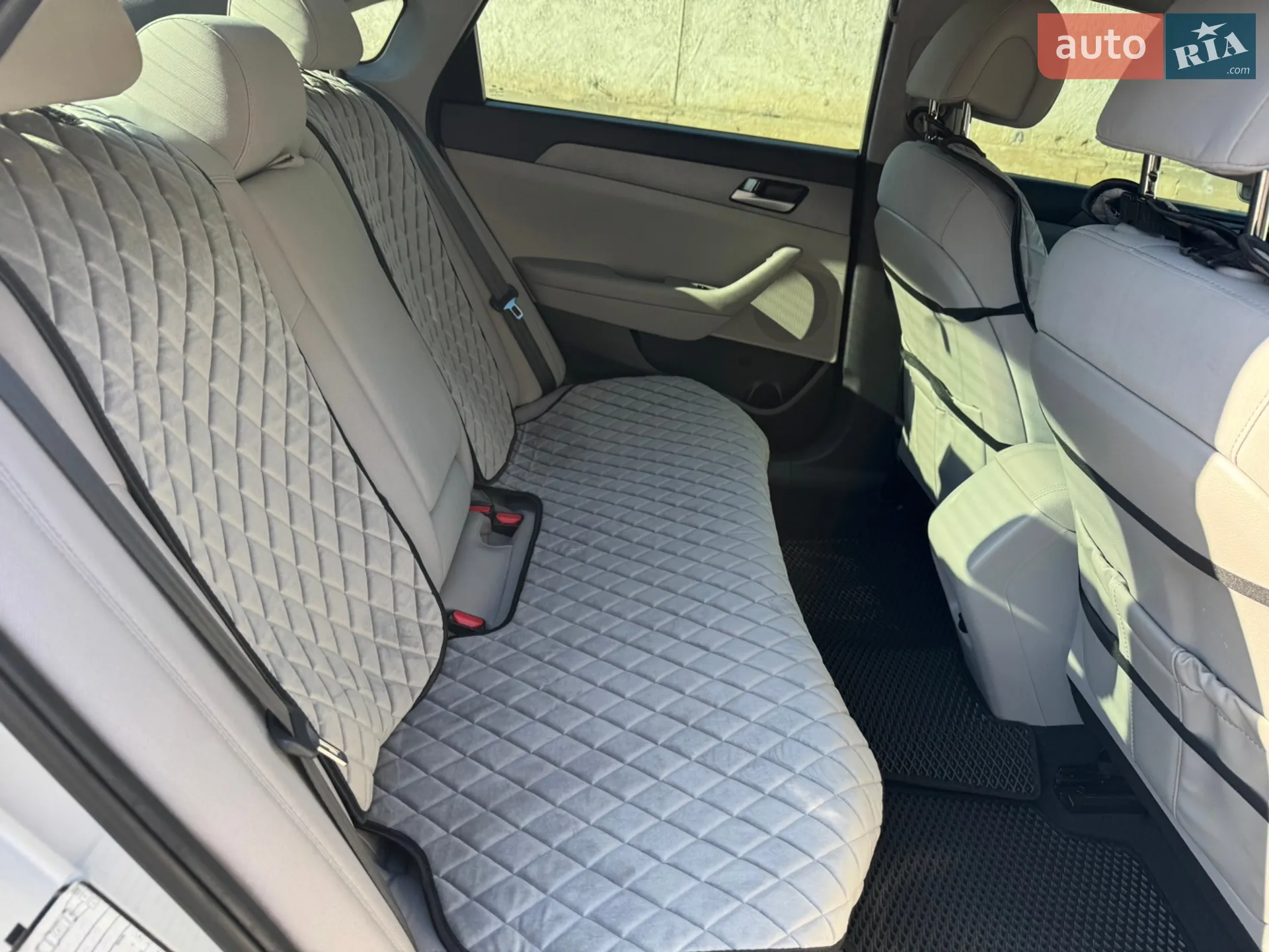 2016 Hyundai Sonata - мініатюра 27