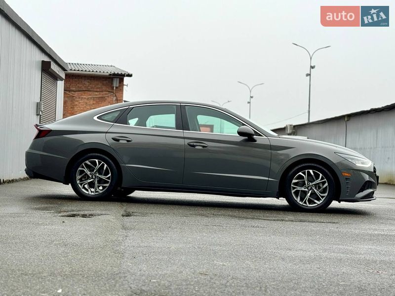 Седан Hyundai Sonata 2022 в Киеве