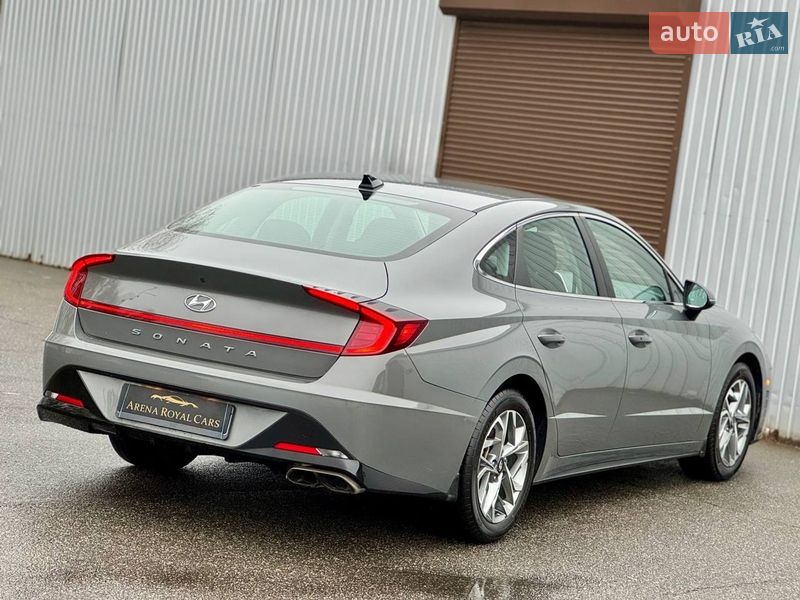 Седан Hyundai Sonata 2022 в Киеве