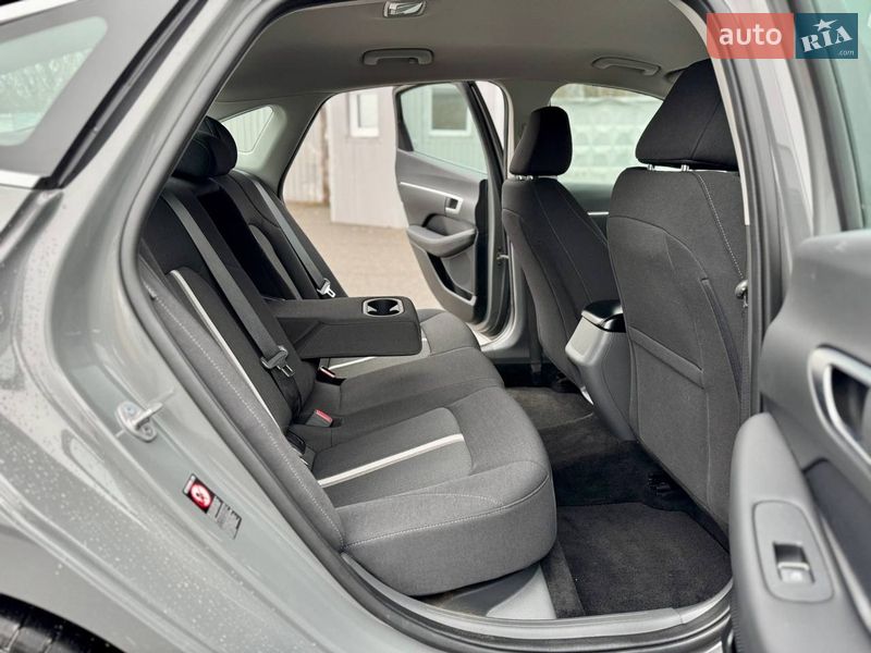 Седан Hyundai Sonata 2022 в Киеве