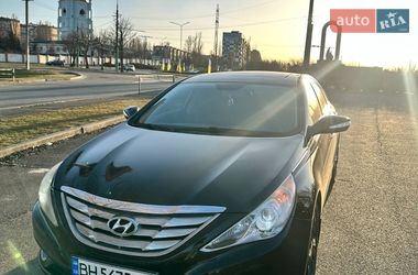 Седан Hyundai Sonata 2012 в Кривом Роге