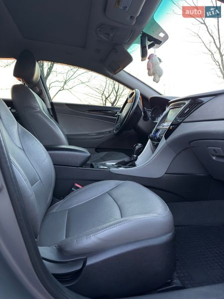 Седан Hyundai Sonata 2012 в Бердичеве