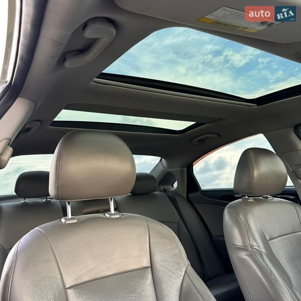 Седан Hyundai Sonata 2012 в Бердичеве