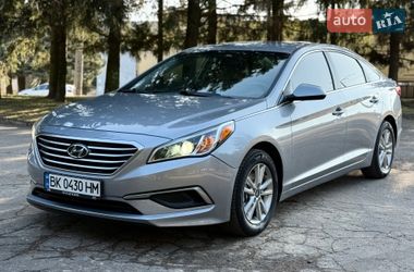 Седан Hyundai Sonata 2016 в Ровно