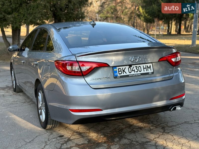 Седан Hyundai Sonata 2016 в Ровно