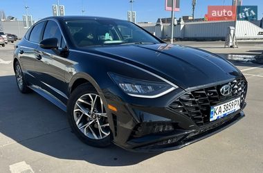 Седан Hyundai Sonata 2022 в Киеве