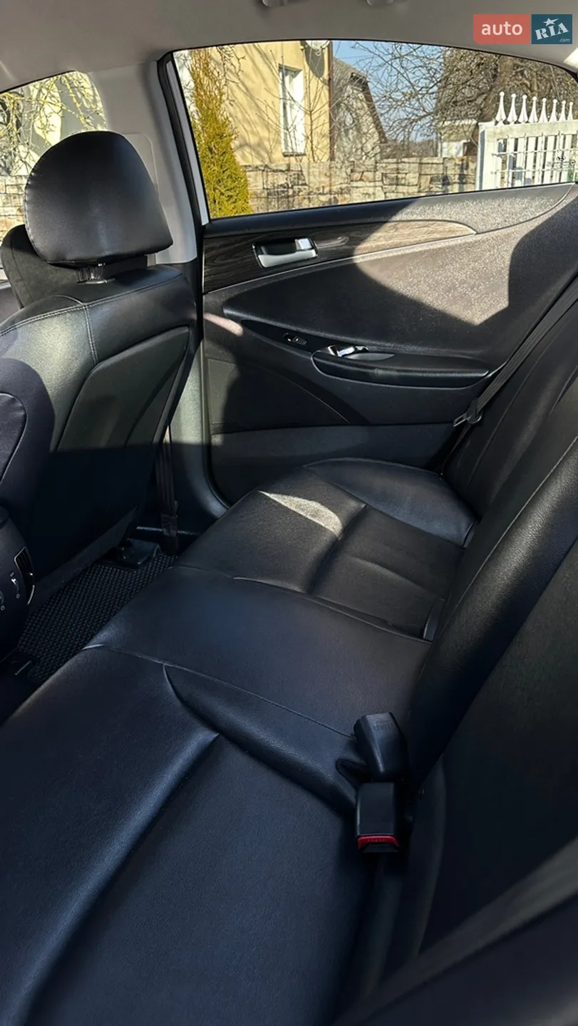 2013 Hyundai Sonata - мініатюра 9
