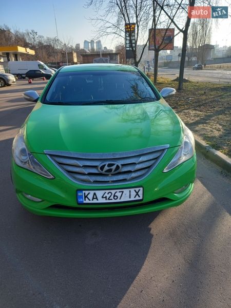 Hyundai Sonata 2013