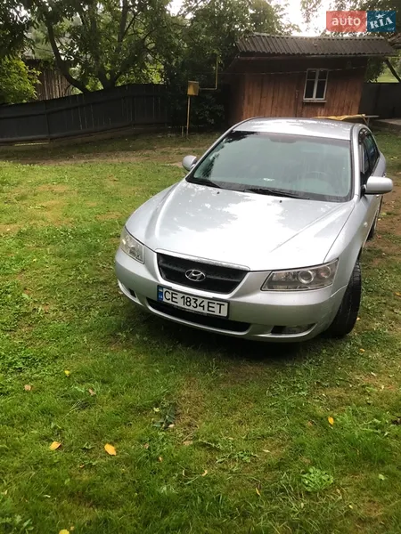 Hyundai Sonata