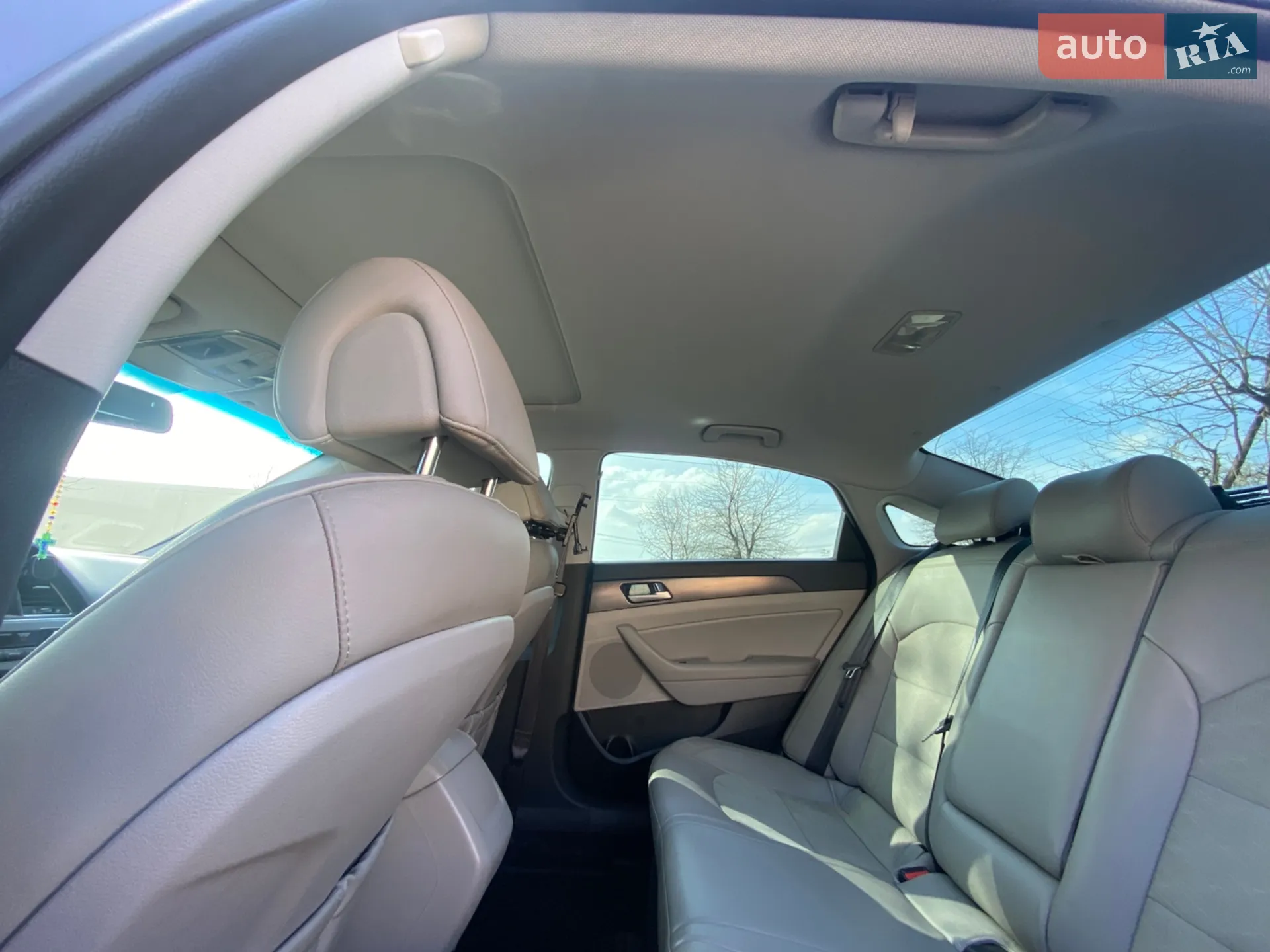 2017 Hyundai Sonata - мініатюра 27