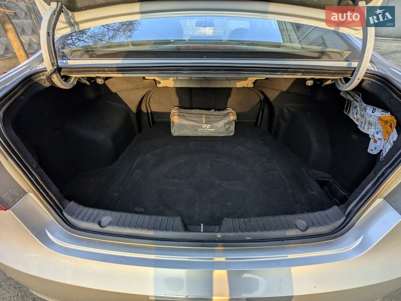 Седан Hyundai Sonata 2010 в Одессе