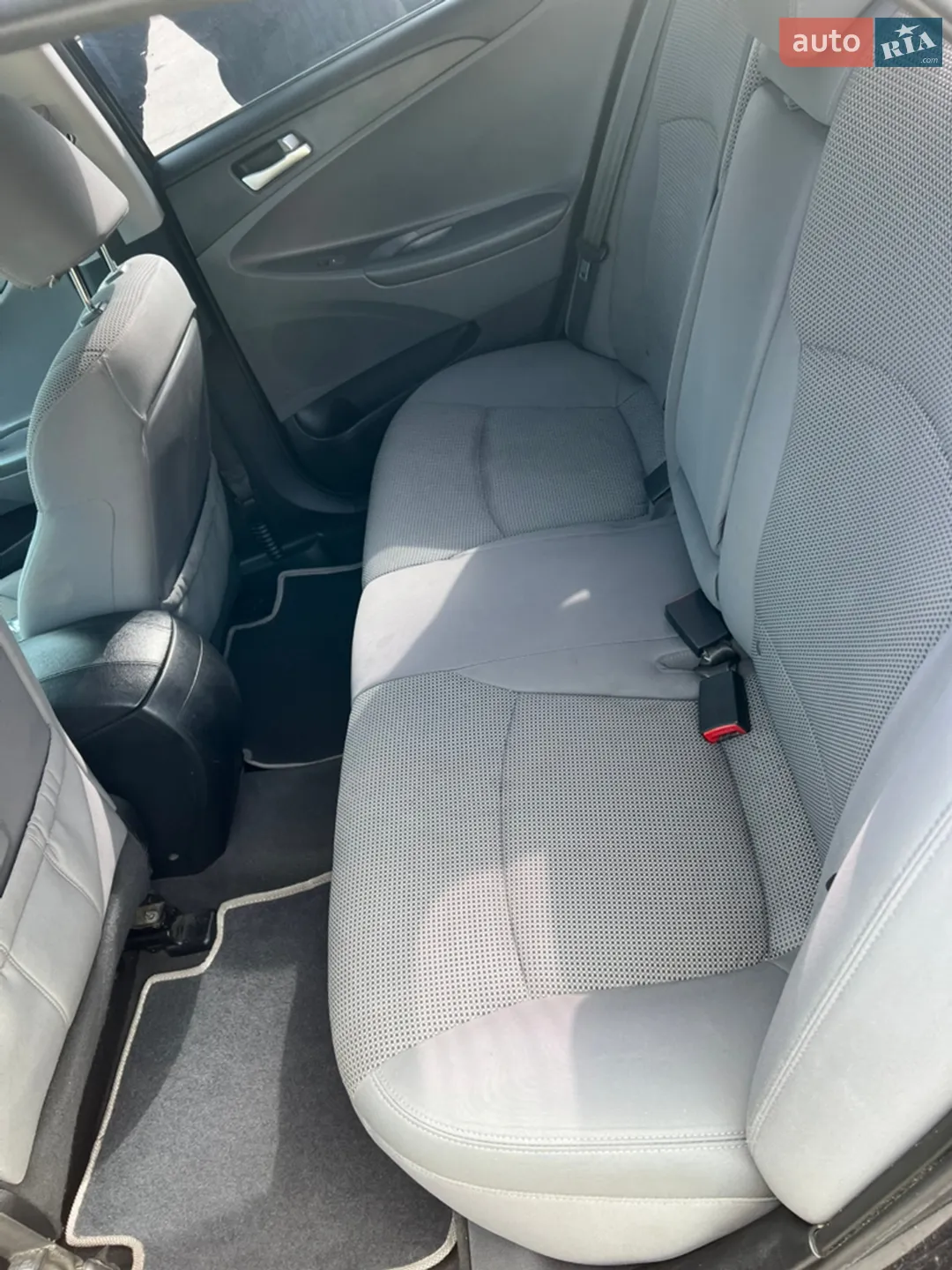 2013 Hyundai Sonata - мініатюра 11