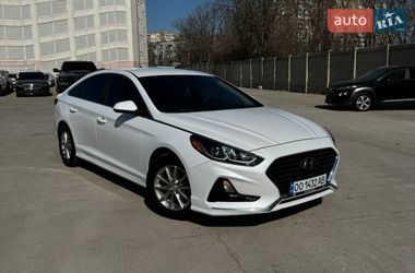 Седан Hyundai Sonata 2017 в Одессе