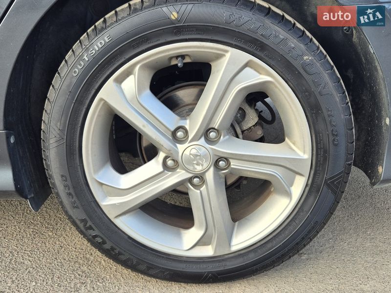 Седан Hyundai Sonata 2018 в Киеве