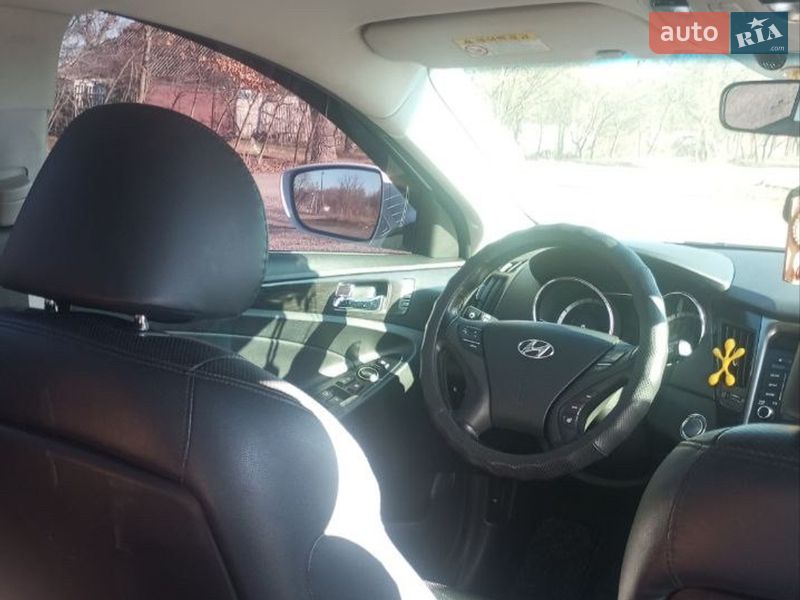 Седан Hyundai Sonata 2013 в Звенигородке фото 26 Седан Hyundai Sonata 2013 в Звенигородке