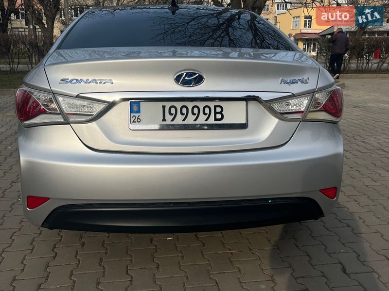 Седан Hyundai Sonata 2011 в Черновцах фото Седан Hyundai Sonata 2011 в Черновцах