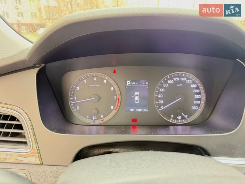 Седан Hyundai Sonata 2016 в Софиевской Борщаговке