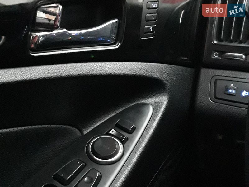 Седан Hyundai Sonata 2010 в Ромнах фото 42 Седан Hyundai Sonata 2010 в Ромнах