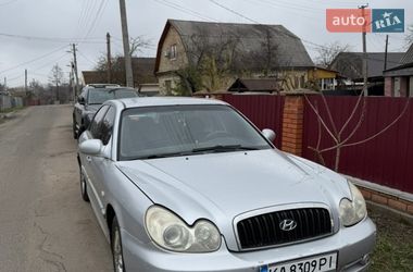 Седан Hyundai Sonata 2004 в Іванкові