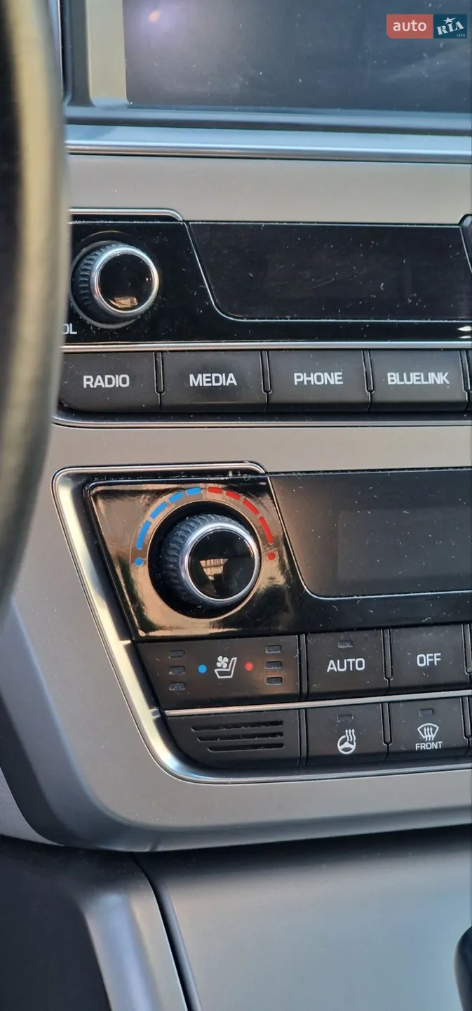 2015 Hyundai Sonata - мініатюра 23
