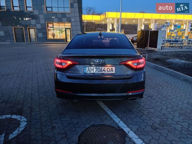 Седан Hyundai Sonata 2015 в Киеве