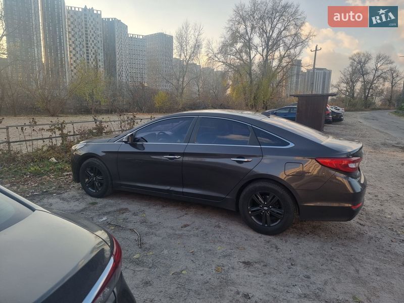 Седан Hyundai Sonata 2015 в Киеве
