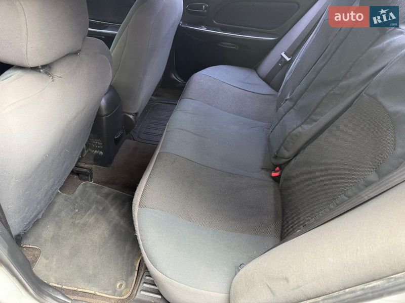 Седан Hyundai Sonata 2003 в Харкові