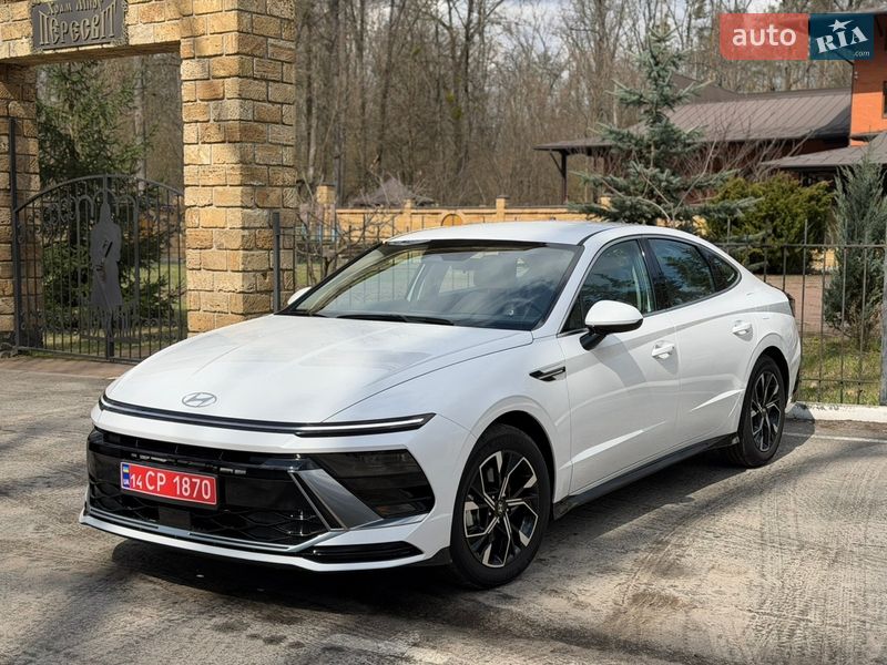 Седан Hyundai Sonata 2024 в Киеве фото Седан Hyundai Sonata 2024 в Киеве