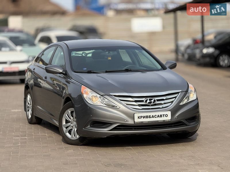 Седан Hyundai Sonata 2012 в Кривом Роге