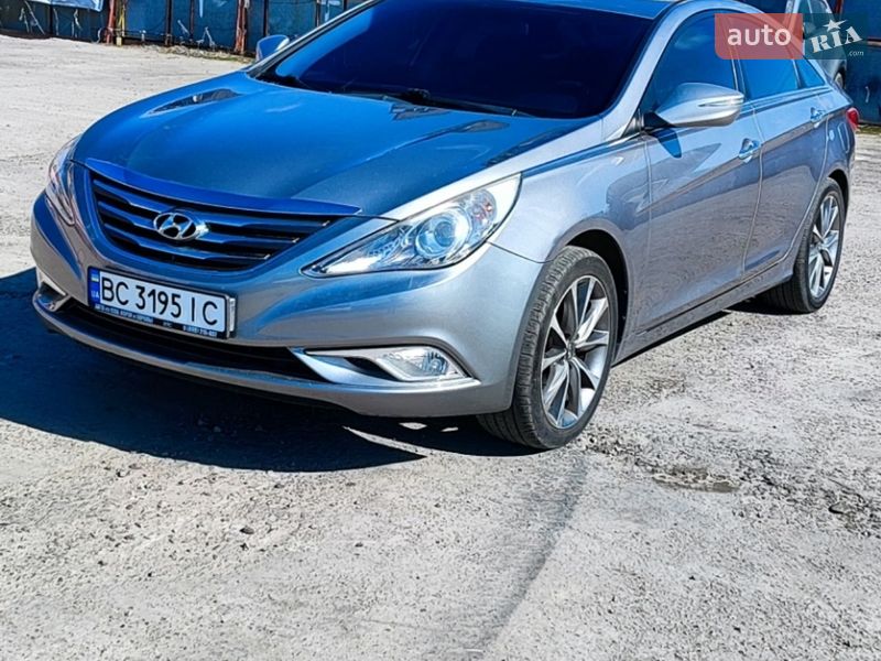 Седан Hyundai Sonata 2013 в Львове фото Седан Hyundai Sonata 2013 в Львове