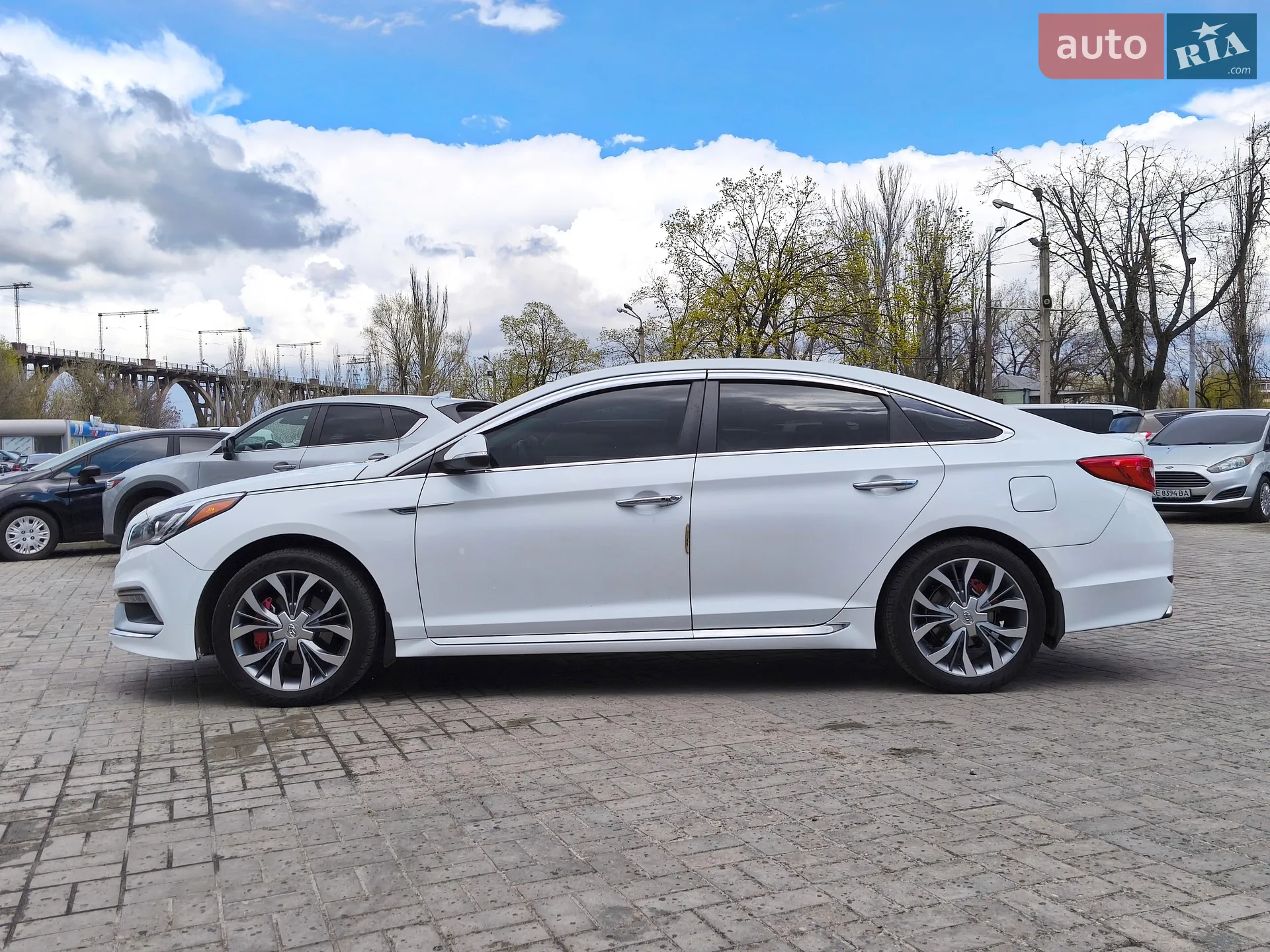 2014 Hyundai Sonata - мініатюра 9