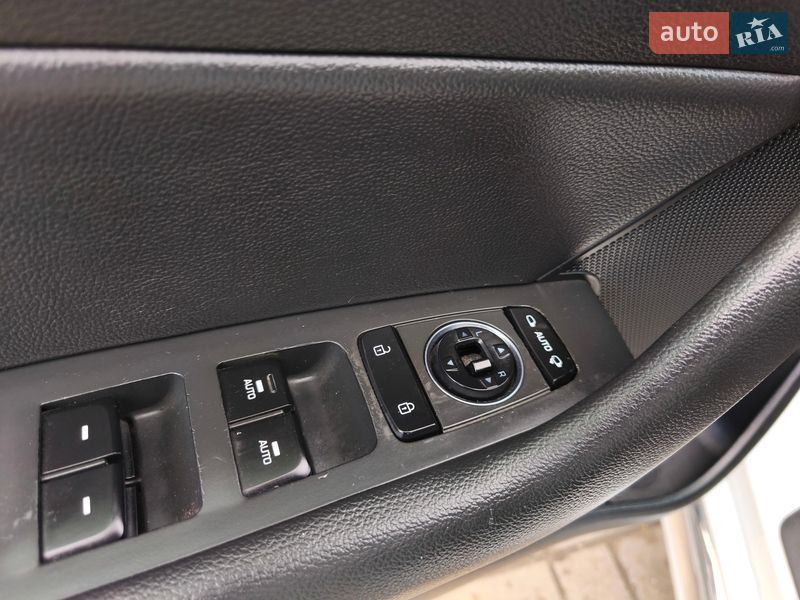 Седан Hyundai Sonata 2014 в Днепре фото 13 Седан Hyundai Sonata 2014 в Днепре