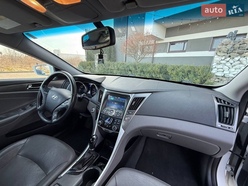 Седан Hyundai Sonata 2013 в Стрые фото 30 Седан Hyundai Sonata 2013 в Стрые