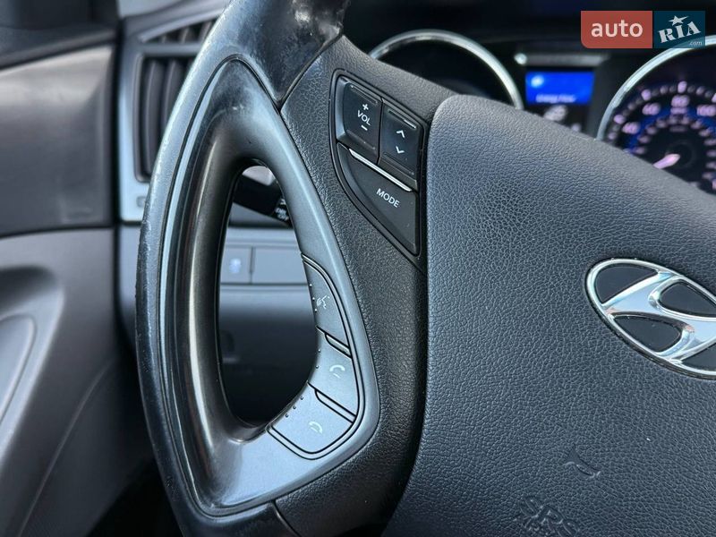 Седан Hyundai Sonata 2013 в Стрые фото 52 Седан Hyundai Sonata 2013 в Стрые