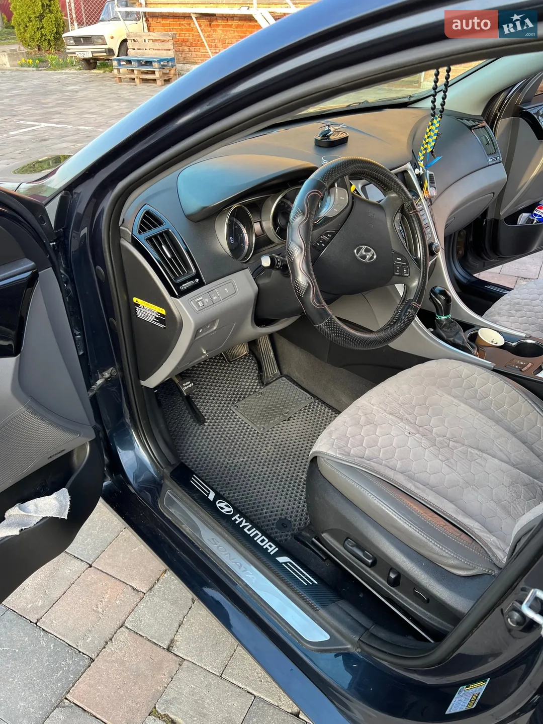 2011 Hyundai Sonata - мініатюра 14